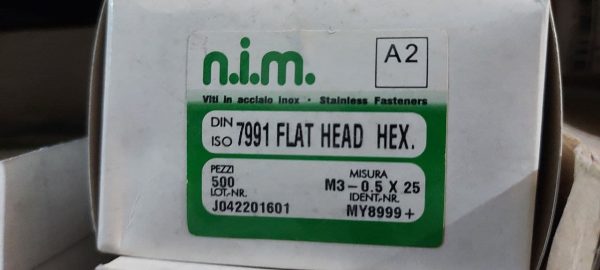 DIN 7991 (M3-0.5X25)