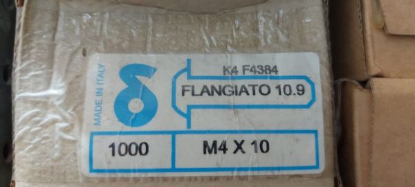 Flange 10.9 M4x10